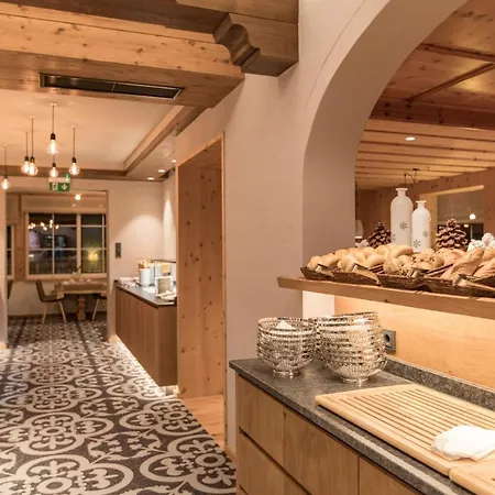 Hotel Sportalmmm, Hoch-Genuss (Adults Only) 4* Zauchensee
