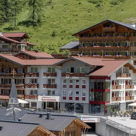 Hotel Sportalmmm, Hoch-Genuss (Adults Only) 4*